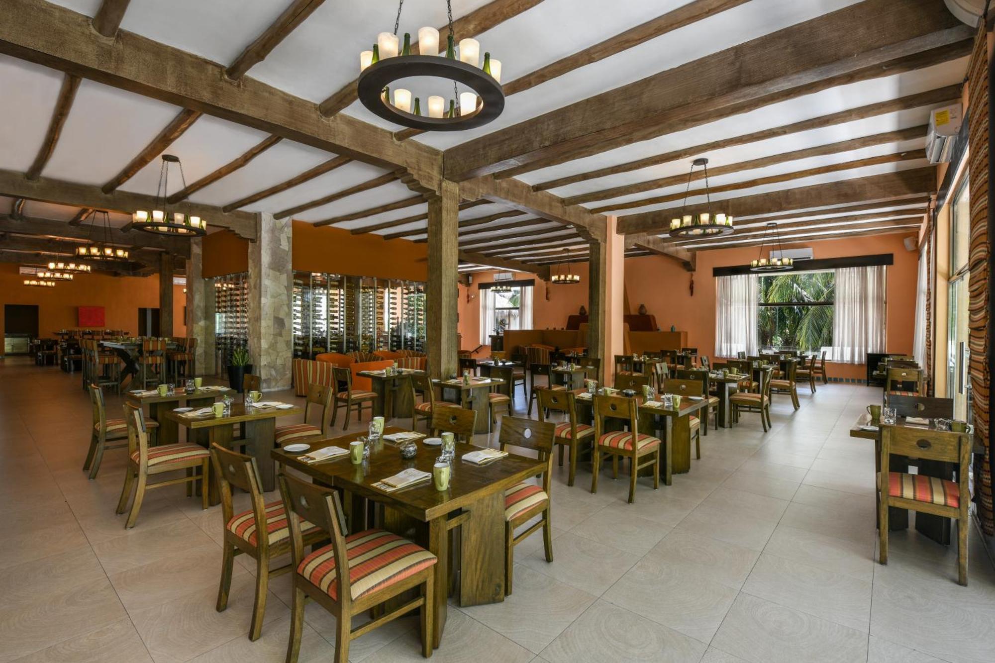El Dorado Casitas Royale Catamaran, Cenote & More Inclusive (Adults Only) Puerto Morelos Buitenkant foto